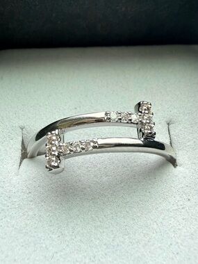 NEW! 14k White Gold Plated Pavè Crystal Double Bar “T” Ring - size 7